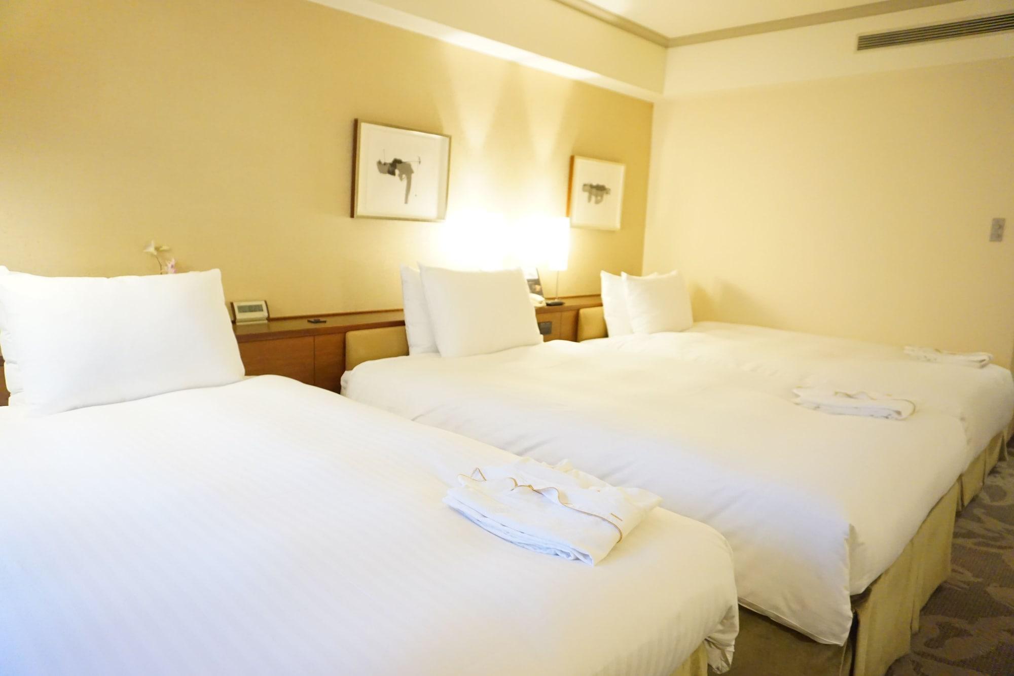 Hotel Nikko Fukuoka Fukuoka  Exterior foto A room at the hotel